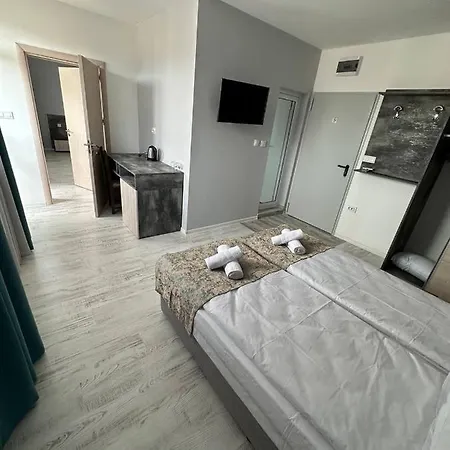 And Apartament *