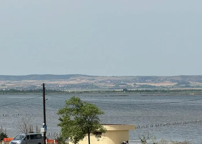 Апартамент And *