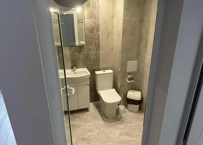 Апартамент And *